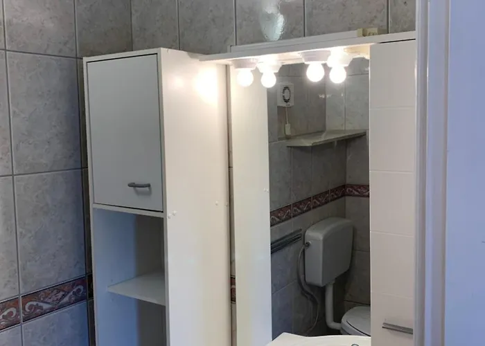 Adriatic Pearl Дом отдыха Драмаль